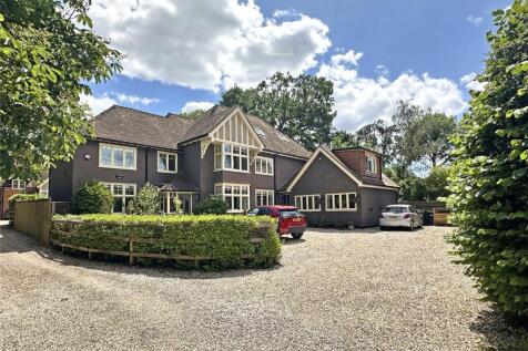 Sway Road, Brockenhurst, Hampshire, SO42 9 bed detached house for sale