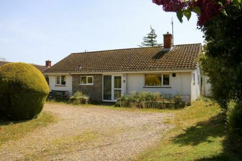 3 bedroom detached bungalow for sale