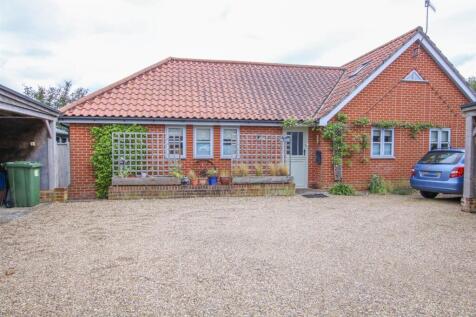 2 bedroom detached bungalow for sale