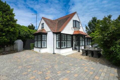 All Saints Avenue, Margate CT9 5 bed detached house for sale