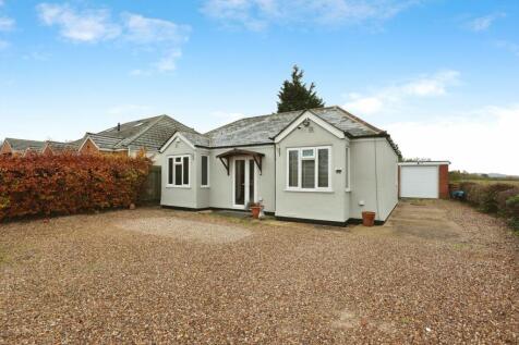 Nottingham Road, Grantham NG32 3 bed detached bungalow for sale