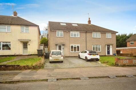 Bishops Oak Ride, Tonbridge TN10 4 bed semi