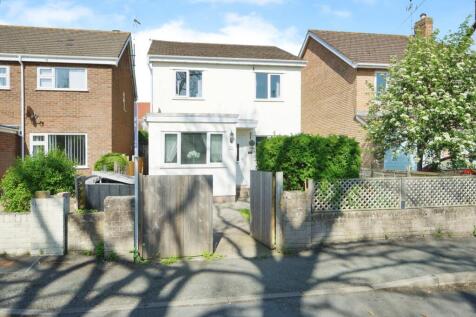 Hall Road, Llandudno LL30 3 bed detached house for sale