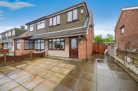 Appledore Grove, St Helens WA9 3 bed semi