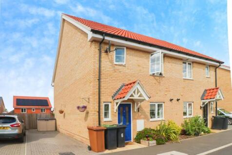 3 bedroom semi-detached house for sale