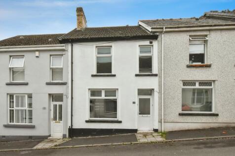 Brynheulog Street, Merthyr Tydfil CF47 3 bed terraced house for sale