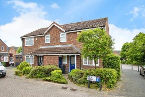 1 bedroom semi-detached house for sale
