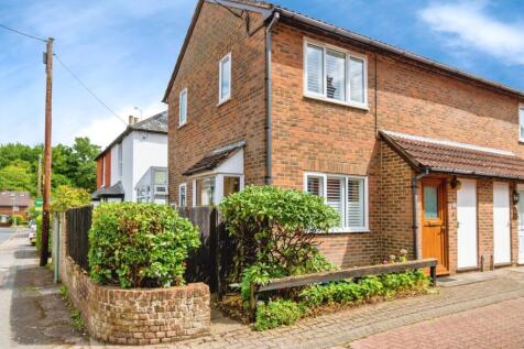 2 bedroom end of terrace house for sale