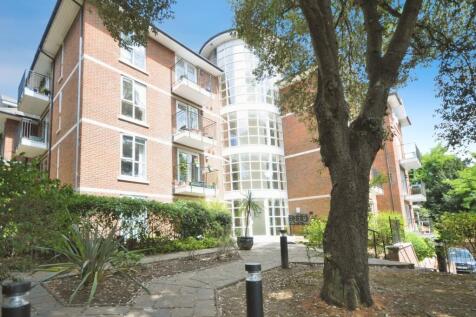 Widmore Road, Bromley BR1 2 bed flat for sale