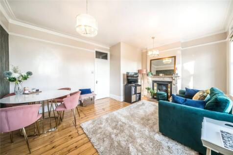 Mitcham CR4 1 bed apartment for sale