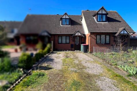 The Larches, Newport 1 bed terraced house for sale