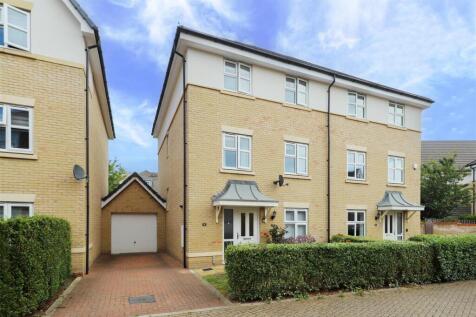4 bedroom town house for sale