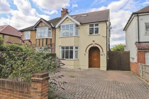 4 bedroom semi-detached house for sale