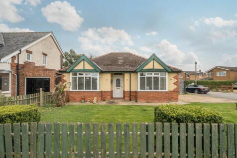 Mill Lane, Donington, Spalding... 3 bed detached bungalow for sale