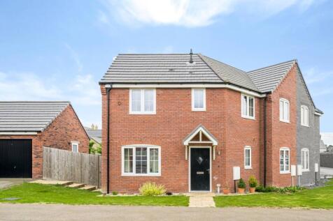 Bakewell Street, Donington, Spalding... 3 bed semi