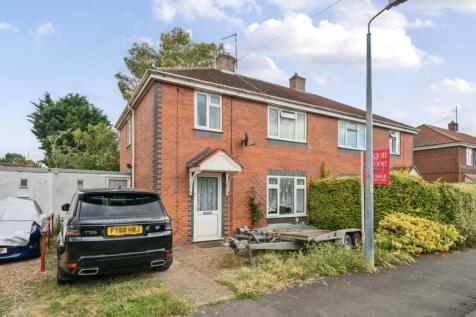 Gleed Avenue, Donington, Spalding, PE11 3 bed semi