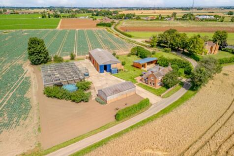 Sholts Gate, Whaplode, Spalding... 4 bed detached house for sale