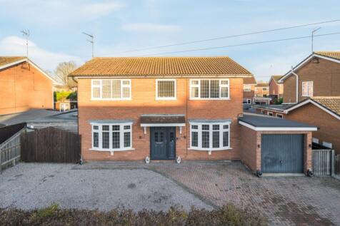 Independence Drive, Pinchbeck... 4 bed detached house for sale