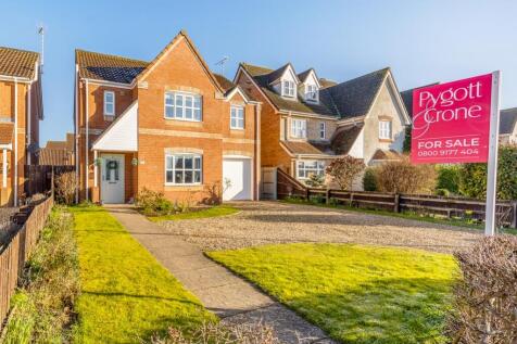 Wignals Gate, Holbeach, Spalding... 4 bed detached house for sale