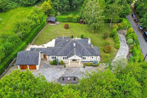 Lower Road, Mountnessing, Brentwood... 3 bed detached house for sale
