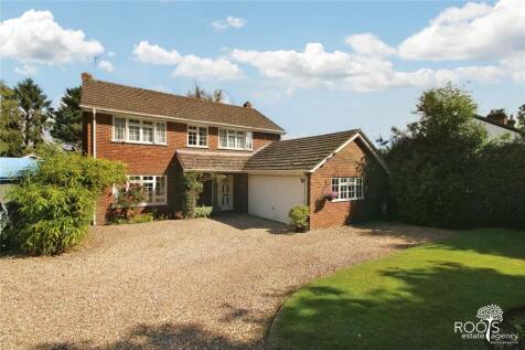 Chestnut Farm, Headley RG19 4 bed detached house for sale