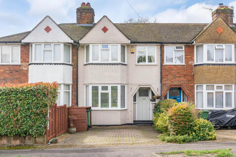 Parkway, Dorking 3 bed terraced house for sale
