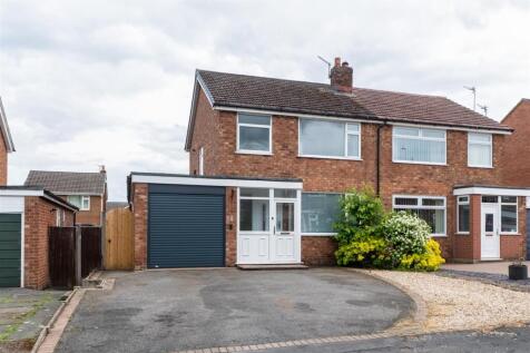 Willow Grove, Northwich CW8 3 bed semi