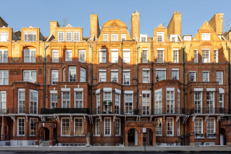 Pont Street, London SW1X 2 bed flat for sale