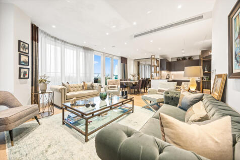 Queenstown Road, South West London SW11 3 bed flat for sale