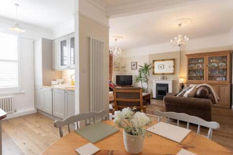 Fieldstile Road, Southwold IP18 1 bed flat for sale