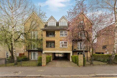 2 bedroom flat for sale