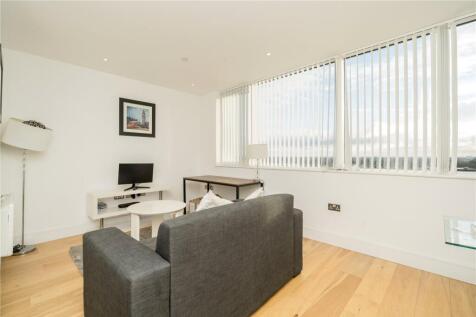 High Street, Berkshire SL1 Studio for sale