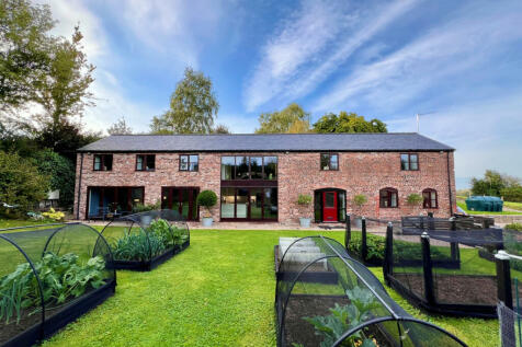 4 bedroom barn conversion for sale