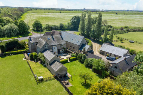 8 bedroom farm house for sale