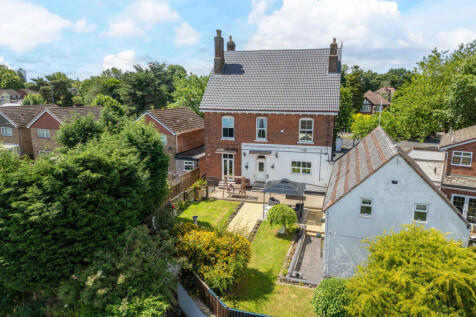 Amos Lane Wolverhampton, West... 5 bed detached house for sale