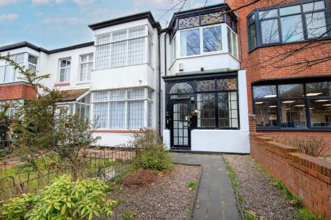 2 bedroom cottage for sale