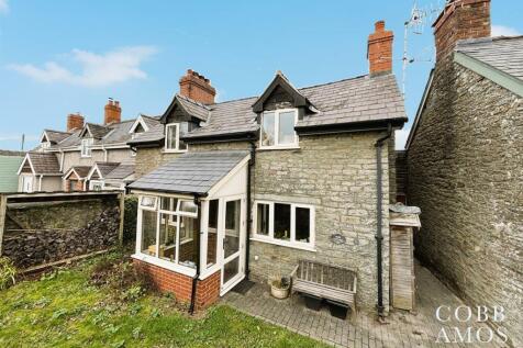 The Green, Clun, Craven Arms 3 bed terraced house for sale