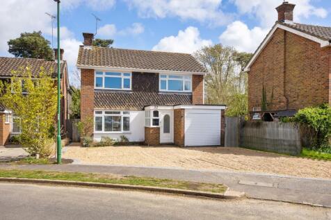 Fir Tree Way, Hassocks, BN6 3 bed detached house for sale