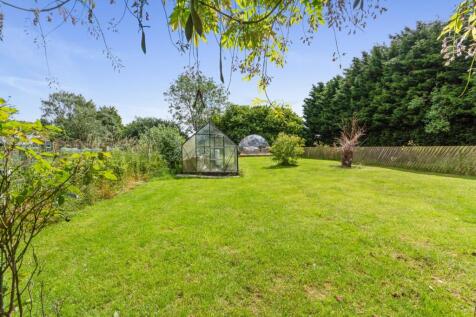 Cherry Lane, Wootton, North... 4 bed bungalow for sale