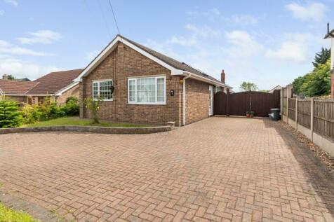 4 bedroom bungalow for sale