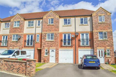 St Chads Way, Barton Upon Humber... 3 bed terraced house for sale