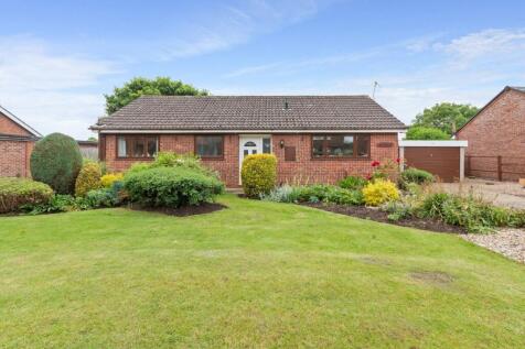Station Road, Misterton, Doncaster... 3 bed bungalow for sale