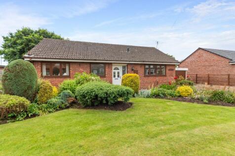 Station Road, Misterton, Doncaster... 3 bed bungalow for sale