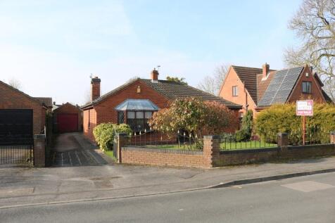 2 bedroom detached bungalow for sale