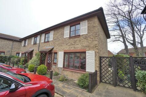 2 bedroom semi-detached house for sale