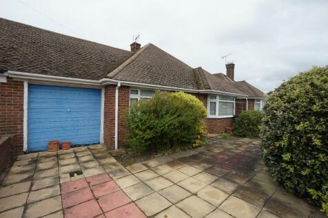 2 bedroom semi-detached bungalow for sale