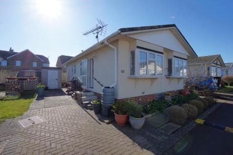 2 bedroom park home for sale