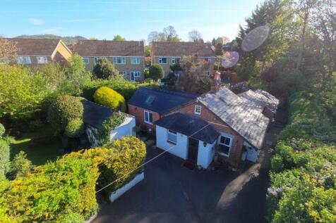 Green Lane, Hucclecote, GL3 4 bed detached bungalow for sale