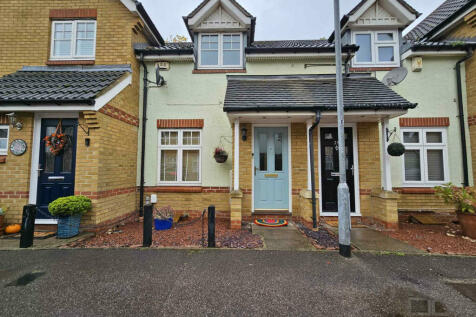 2 bedroom terraced house for sale