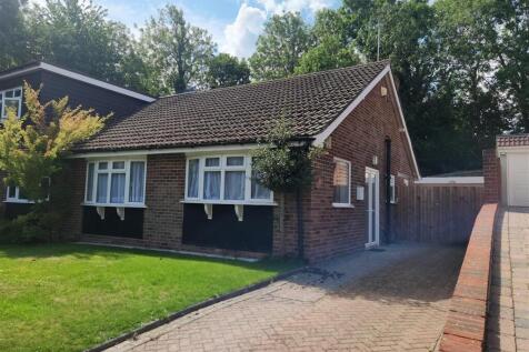 2 bedroom semi-detached bungalow for sale